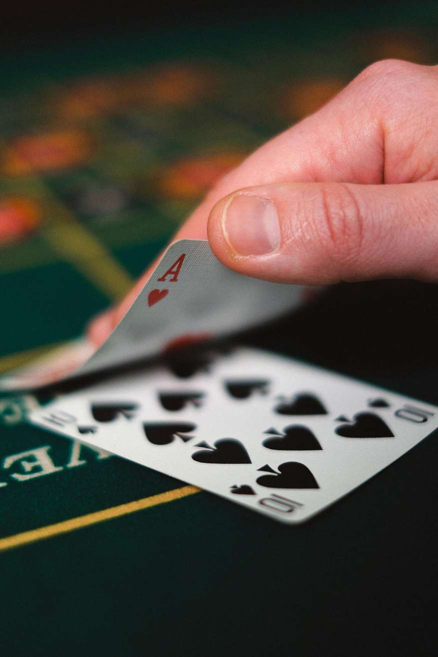 The Future of Online Gambling: Trends, Technologies, and Predictions